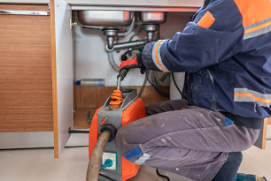 Kartepe Lavabo Tikali Boru Açma